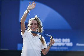 Paris 2024 - Fans welcome medalists at the Parc des Champions in Paris FA