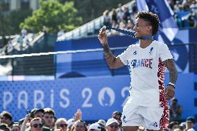 Paris 2024 - Fans welcome medalists at the Parc des Champions in Paris FA