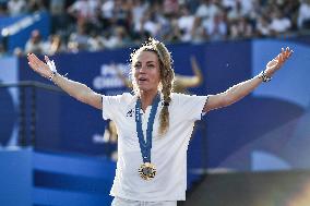 Paris 2024 - Fans welcome medalists at the Parc des Champions in Paris FA