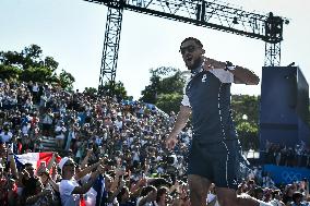 Paris 2024 - Fans welcome medalists at the Parc des Champions in Paris FA