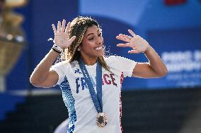 Paris 2024 - Fans welcome medalists at the Parc des Champions in Paris FA