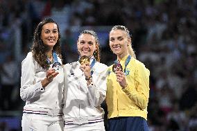 Paris 2024 - Fencing - Manon Apithy-Brunet Wins Gold