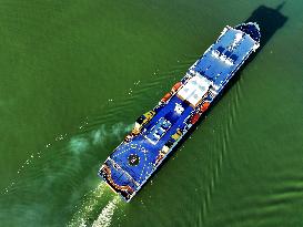 China-south Korea Ferry Passenger Transport