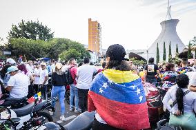 Venezuelans in Colombia during Presidential Elections