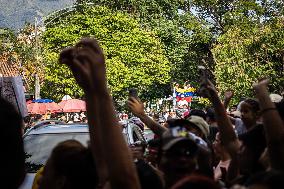 Venezuelans in Colombia during Presidential Elections