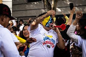 Venezuelans in Colombia during Presidential Elections