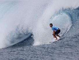 Paris Olympics: Surfing