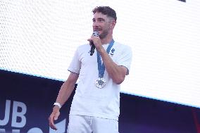 Paris 2024 - Victor Koretzky Celebrates His Silver Medal At Club France