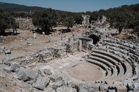 Ancient Greek Cities Located On The Aegean Sea Coast Of Turkiye