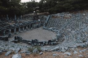 Ancient Greek Cities Located On The Aegean Sea Coast Of Turkiye