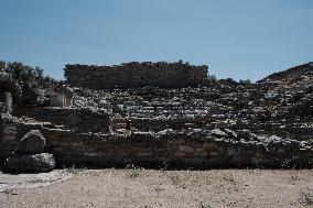 Ancient Greek Cities Located On The Aegean Sea Coast Of Turkiye