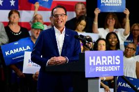 PA Gov. Shapiro and MI Gov. Whitmer headline Harris? presidential campaing event in Pennsylvania