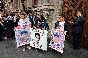 Mothers, Fathers And Relatives Of The 43 Missing Students From Ayotzinapa Meet Privately With Claudia Sheinbaum, Mexico's Virtua