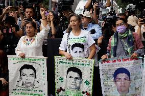 Mothers, Fathers And Relatives Of The 43 Missing Students From Ayotzinapa Meet Privately With Claudia Sheinbaum, Mexico's Virtua