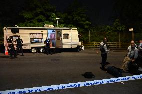 39-year-old Male Shot Multiple Times In The Head And Killed In Bronx New York