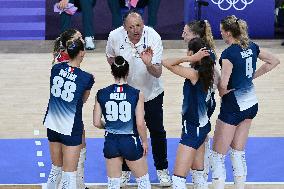 Paris 2024 - Women’s Volleyball - France v Serbia