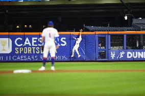 MLB Minnesota Twins Vs New York Mets