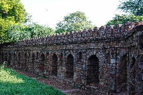 INDIA-NEW DELHI-HUMAYUN-TOMB