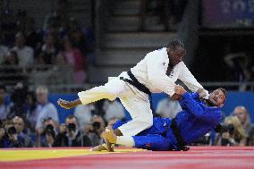 Paris 2024 - Judo Men's -81Kg - Alpha Oumar Djalo V Abdelrahman Abdelghany