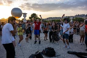 Paris 2024 - Olympic Cauldron Draws Crowds