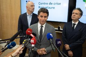 Gabriel Attal Visits The Heatwave Situation Crisis Centre - Paris