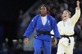 Paris 2024 - Judo - Clarisse Agbegnenou v Andreja Leski