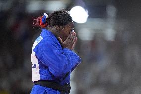 Paris 2024 - Judo - Clarisse Agbegnenou v Andreja Leski