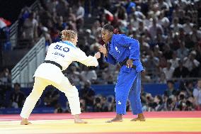 Paris 2024 - Judo - Clarisse Agbegnenou v Andreja Leski