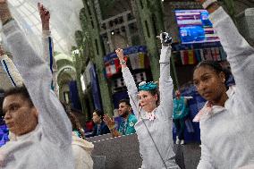 Paris 2024 - the women's epee team Semi final - France v Poland