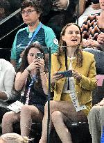 Paris 2024 - Gymnastic - Natalie Portman In The Stands