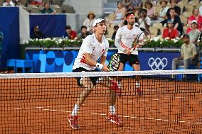 Paris 2024 - Tennis - Murray And Evans v Vligen And Gille