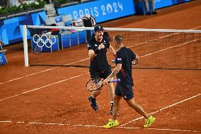 Paris 2024 - Tennis - Murray And Evans v Vligen And Gille