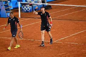 Paris 2024 - Tennis - Murray And Evans v Vligen And Gille