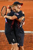 Paris 2024 - Murray And Evans Reach Doubles Quarter-Finals