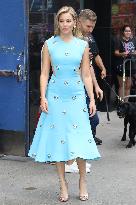 Elizabeth Banks At GMA - NYC