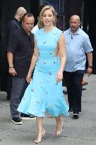 Elizabeth Banks At GMA - NYC