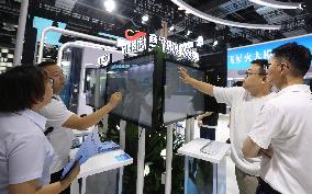 Xinhua Headlines: AI tech speeds up China's R&D innovation