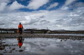 ChineseToday | Chinese expedition team braves river headwaters