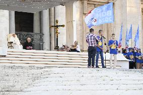 Pope Francis Attends An Open-Air Audience - Vatican