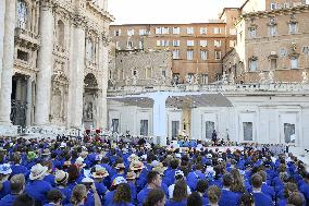 Pope Francis Attends An Open-Air Audience - Vatican