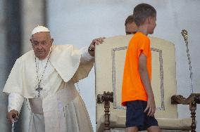 Pope Francis Attends An Open-Air Audience - Vatican