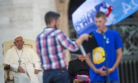 Pope Francis Attends An Open-Air Audience - Vatican