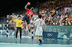 Paris 2024 - Handball - Spain v Japon