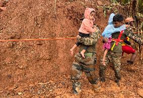 INDIA-KERALA-LANDSLIDES-EVACUATION