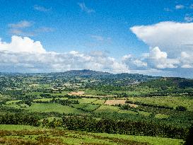 Hiking The Ireland Way, From South To North.