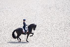 (PARIS2024)FRANCE-VERSAILLES-OLY-EQUESTRIAN