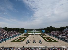 (PARIS2024)FRANCE-VERSAILLES-OLY-EQUESTRIAN