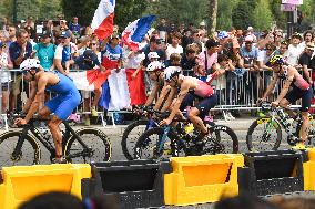 Paris 2024 - Triathlon - Leo Bergere And Pierre Le Corre Competing