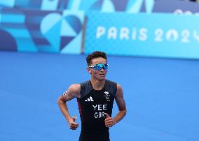 (PARIS2024)FRANCE-PARIS-OLY-TRIATHLON