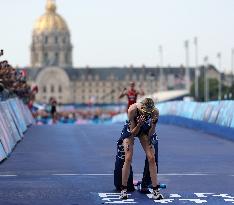 Paris 2024 - Women's Triathlon - Illustrations